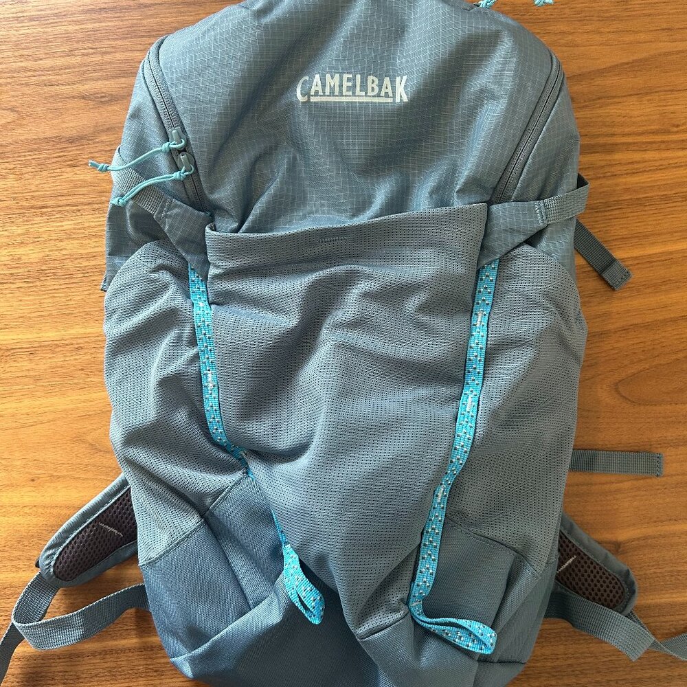 CamelBak Rim Runner X20 Hydration Backpack
